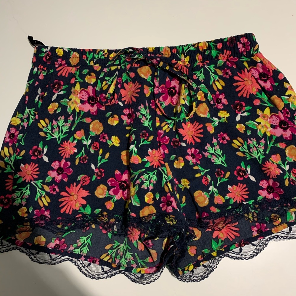 Floral shorts with lace trim!